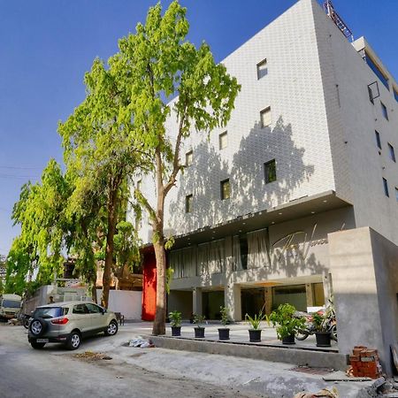The Vincent Inn Bhopal Exteriör bild